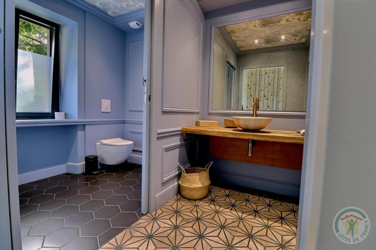 브뤼즈 Manoir De La Droulinais B&B 외부 사진